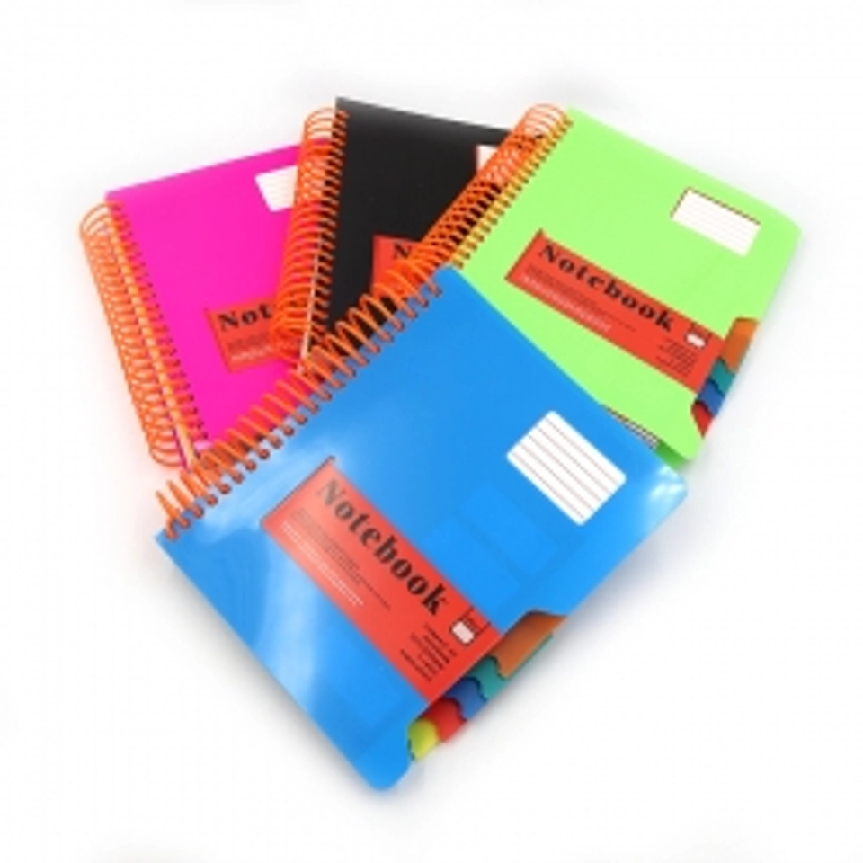 Зошит на спіралі Notebook клітинка A5 P200 з розділювачем 0752-A5 — фото 2