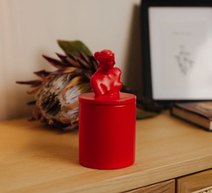 Свічка парфумована VENUS CHERRY BLOSSOM RED 100% WOOD WAX 165g 35h NAC 1011R