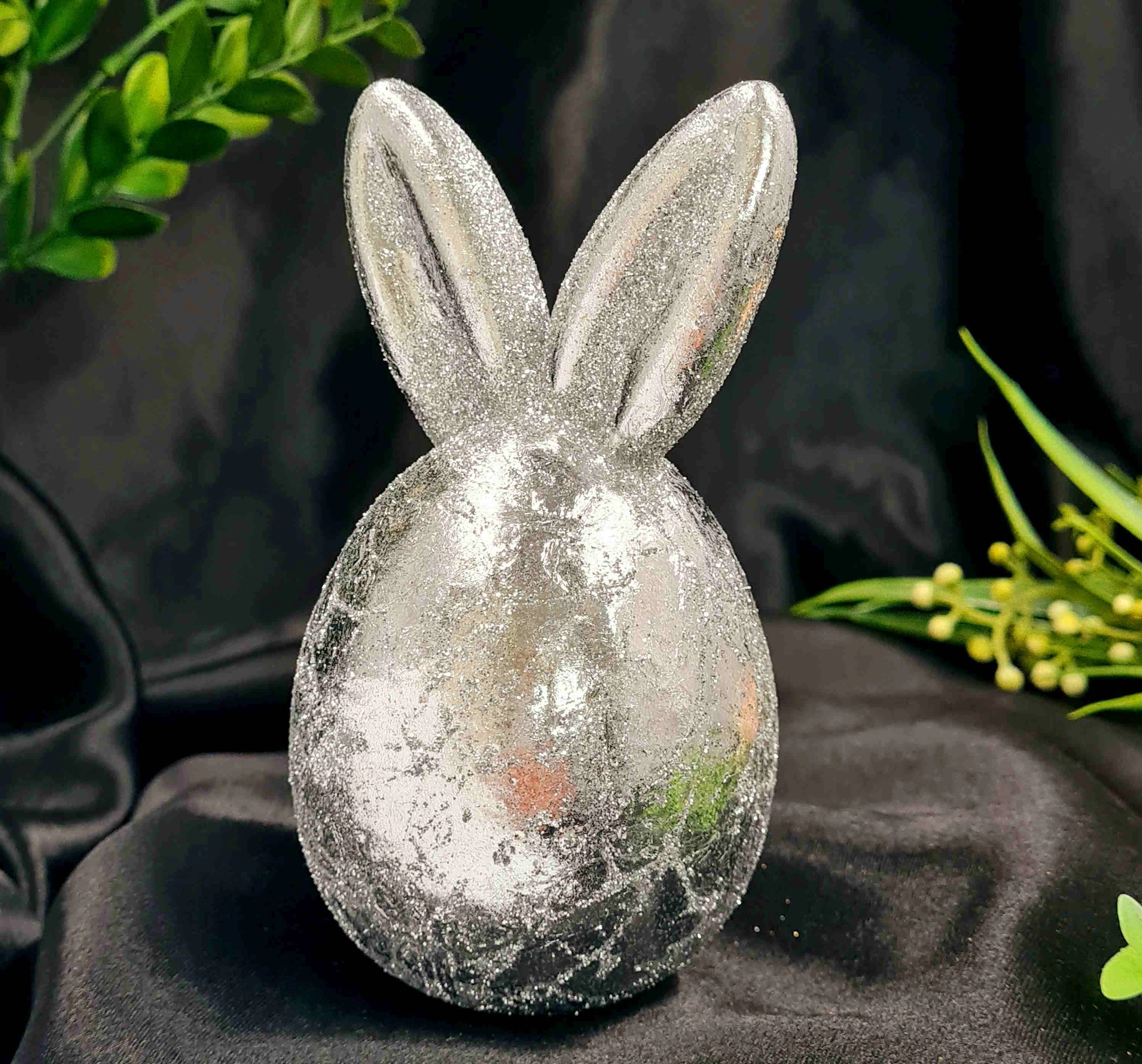 Пасхальна фігурка Вухань  пластик  срібний з блиском 13х7см 282149