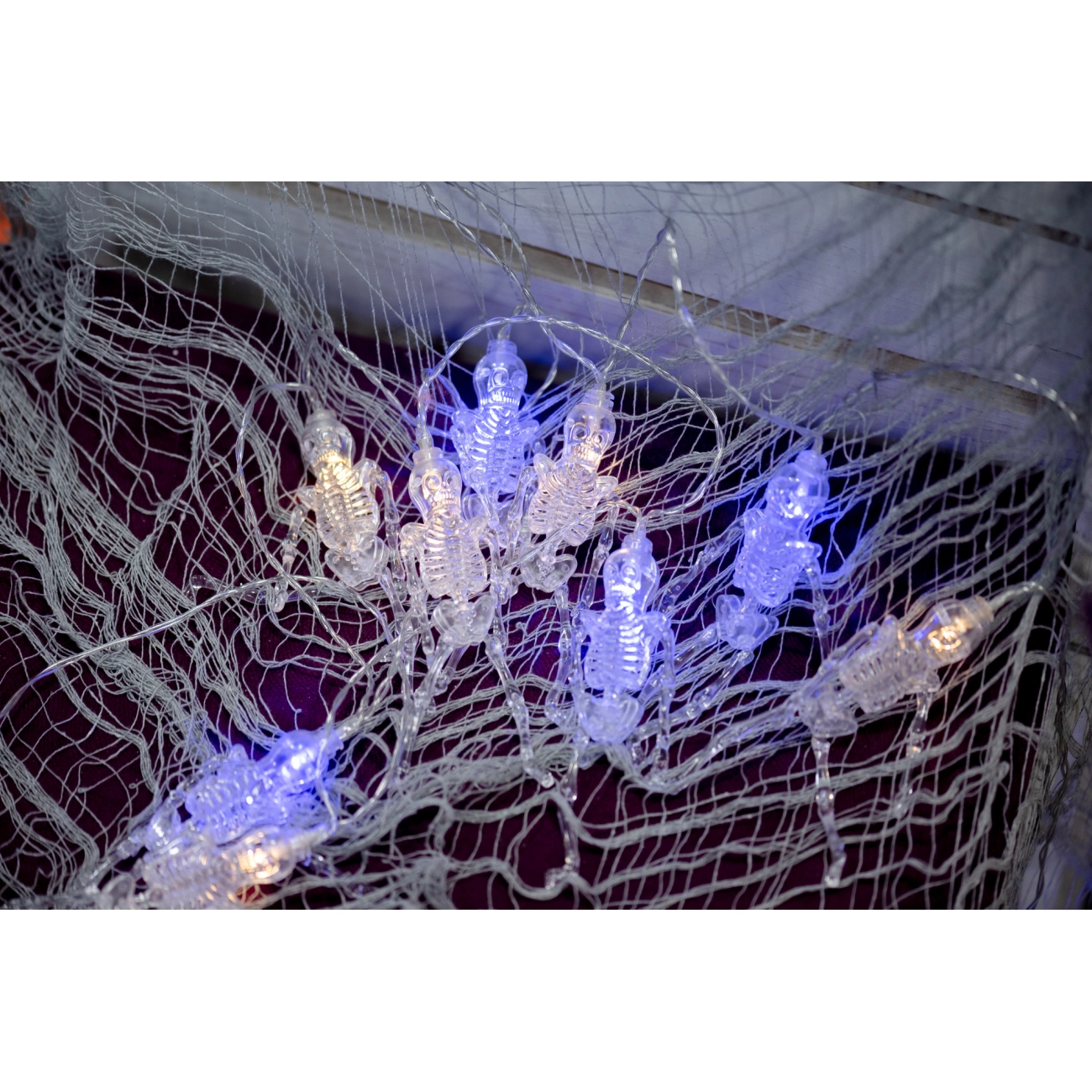 Електрогірлянда Yes Fun Хелловін Skeletons 11 фігурок 2 м Led на батарейках 801175